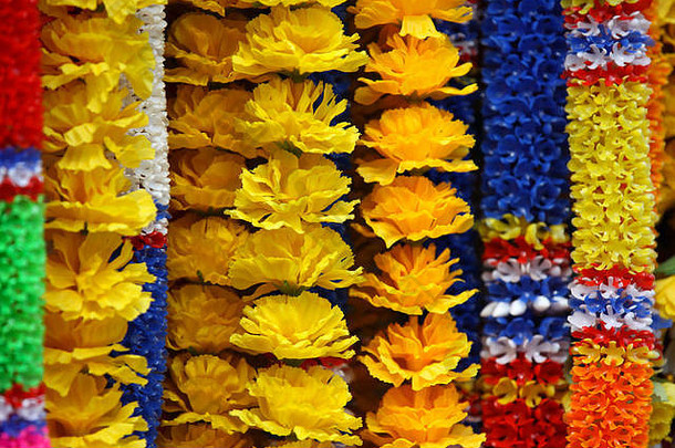 传统的泰国花环色彩斑斓的花泰国东南亚洲