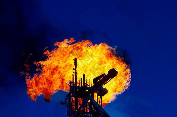 石油平台火炬塔