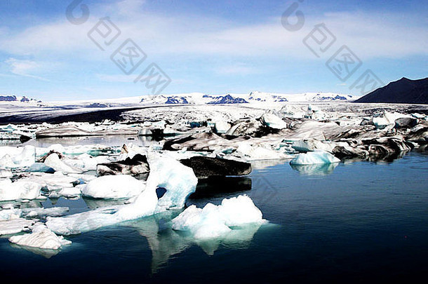 冰岛南部冰川<strong>湖</strong>Jökulsárlón