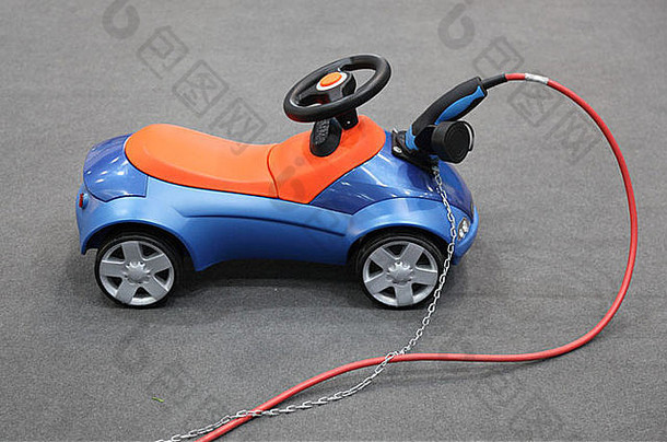 电动波比车儿童玩具车