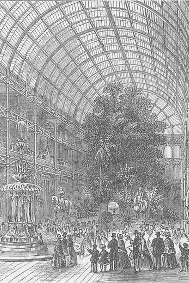 1851年的<strong>大展</strong>览：展览大楼的中堂。伦敦，1880