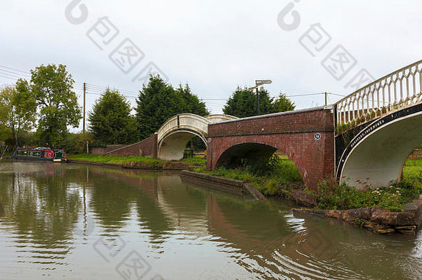 桥梁布劳恩斯顿转结大联盟牛津大学运河布劳恩斯顿北安普敦郡英格兰