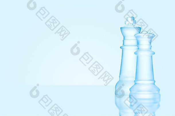 国际象棋游戏概念冰冷的磨砂王女王强大的数据站冰川棋盘