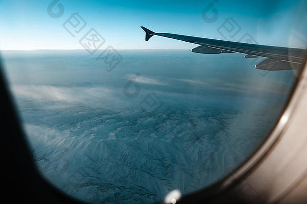 照片冬天山视图飞机窗口拍摄kasakhstan<strong>唐山</strong>市山