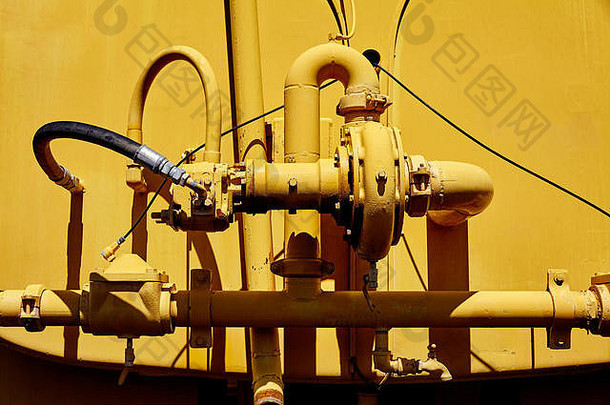 水油轮液压泵系统特写镜头
