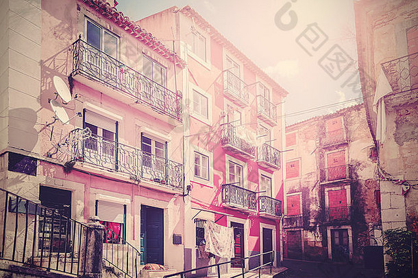 葡萄牙里斯本旧空街的复古<strong>过滤图片</strong>。