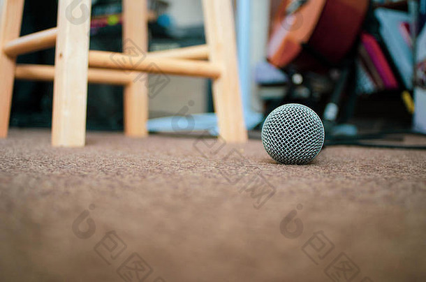 麦克风地毯的地板上复制空间麦克风说谎地毯的地板上首页音乐工作室复制空间回来