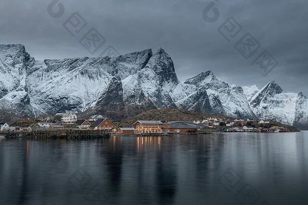 挪威罗弗敦群岛美丽的冬季景观