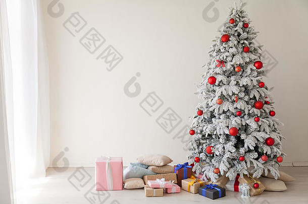 圣诞节室内白色圣诞节树礼物一年