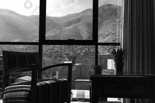 黑色的白色照片秘鲁山酒店房间原驼毛