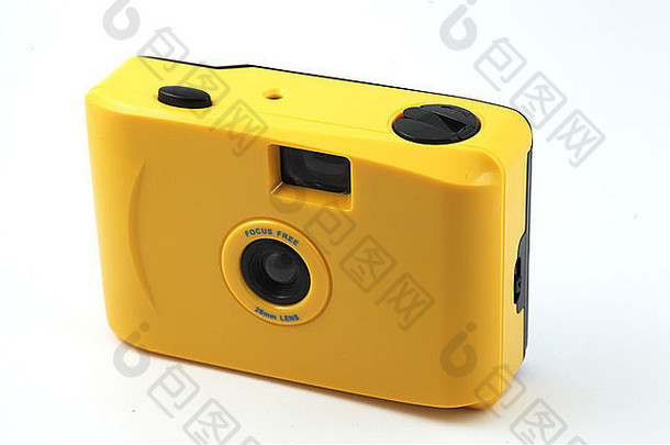 黄色的相机拍摄白色