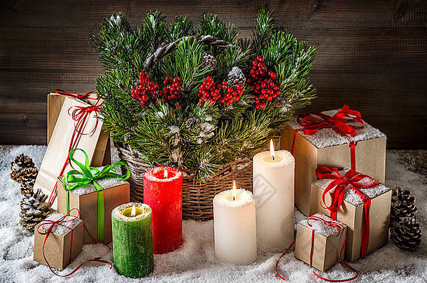 圣诞节生活燃烧蜡烛礼物盒子圣诞节树分支机构篮子