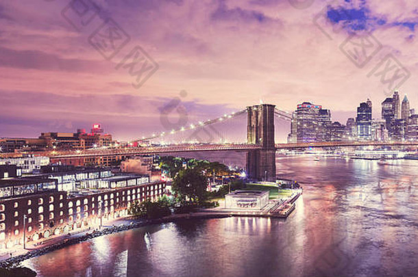 小飞象社区布鲁克林桥晚上颜色健美的图片纽约城市美国