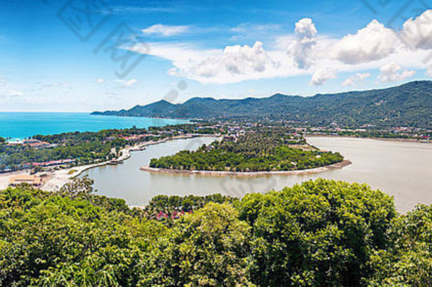 热带岛屿苏梅岛，泰国海与湖全景视图