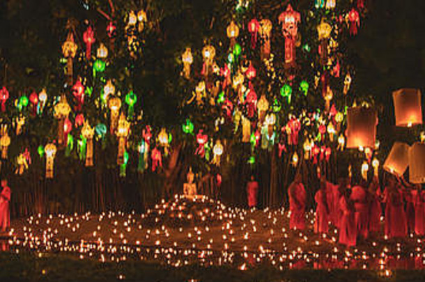 泰国清迈的彩灯节，Yee Peng和Loy Khratong