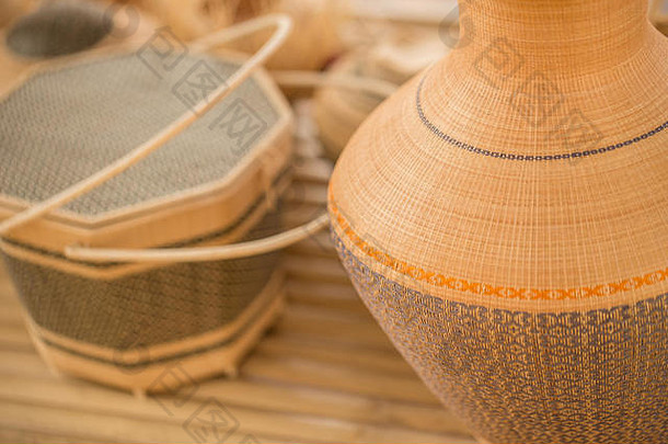 泰国奥托普产品干海加利帕草织篮筐