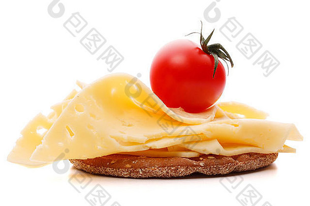 奶酪三明治在白色背景切口上隔离