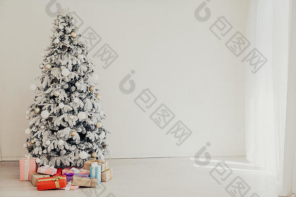 2020年圣诞卡圣诞树及节日礼物
