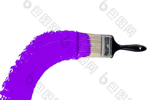 在白色背景上用紫色油漆隔离刷