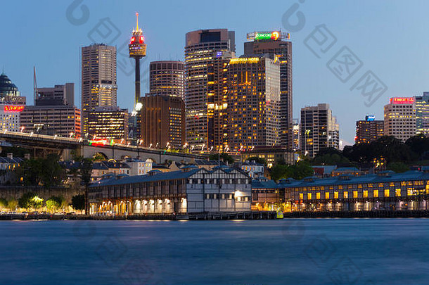 悉尼海港夜间歌剧院