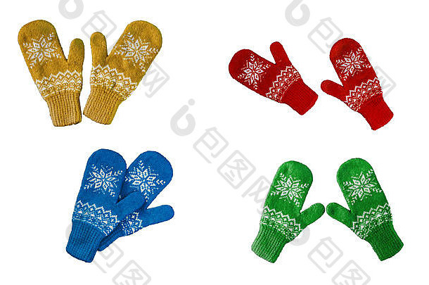 一双红色、蓝色、绿色、黄色针织连指手套，上面有圣诞节图案