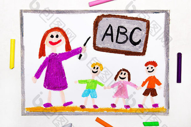 色彩斑斓的画老师学生教室教学孩子们字母