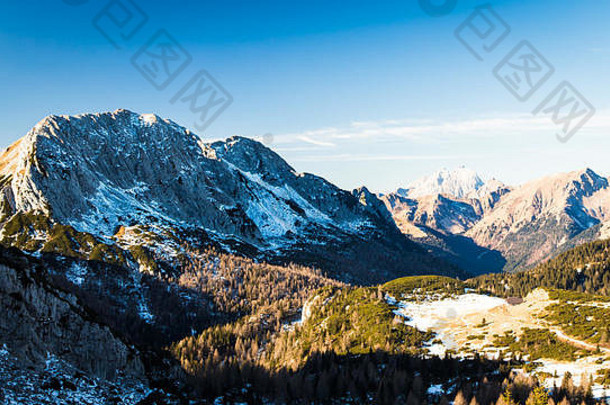 意大利阿尔卑斯山的干燥冬天