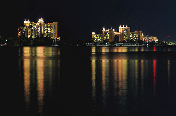 亚特兰提斯酒店拿骚巴哈马群岛晚上