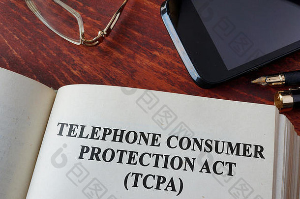 本书附有1991年电话消费者保护法（TCPA）一章。