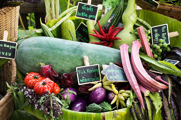 收获新鲜的蔬菜水果国产蔬菜显示出售泰国人蔬菜植物区系节日nonthaburi