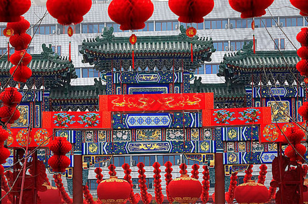 华丽的中国人门幸运的红色的灯笼中国人月球一年装饰地坛公园北京中国