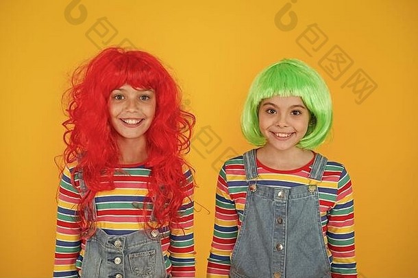 姐妹有趣的色素染料头发自由表达式幻想头发趋势<strong>半永久</strong>颜色奶油彩色的剪辑头发扩展改变颜色孩子们女孩充满活力的发型