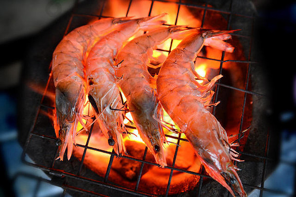 用火烧虾是最好的海鲜