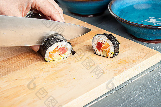 寿司handrolls大米海藻筷子