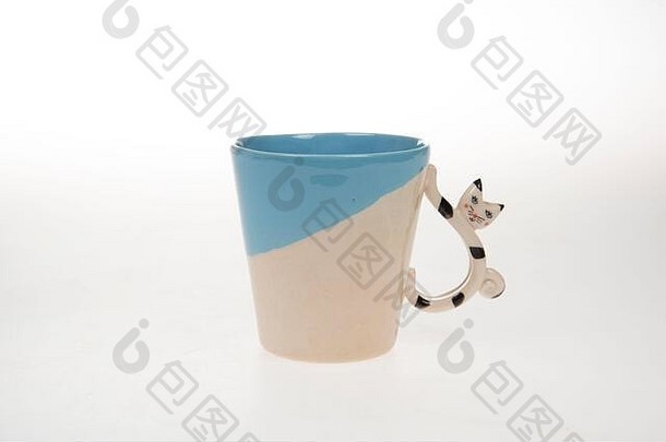 设计白色陶瓷咖啡杯