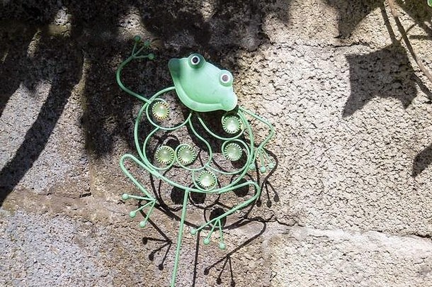<strong>青蛙</strong>装饰花园