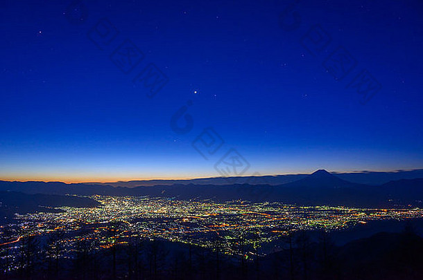 科夫城和富士山的<strong>夜景</strong>
