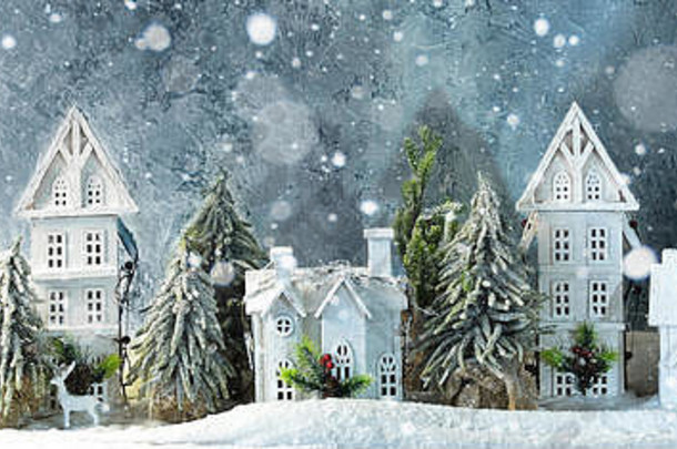 冷淡的冬天长横幅仙境森林降雪房子树圣诞节作文概念背景