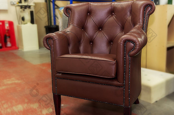 皮革优雅家具扶手椅奢侈品座位风格时尚经典木成形坐着容积物车间按钮