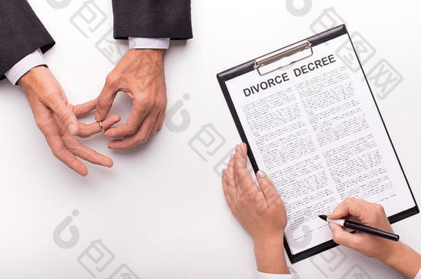 律师画离婚法令规划师
