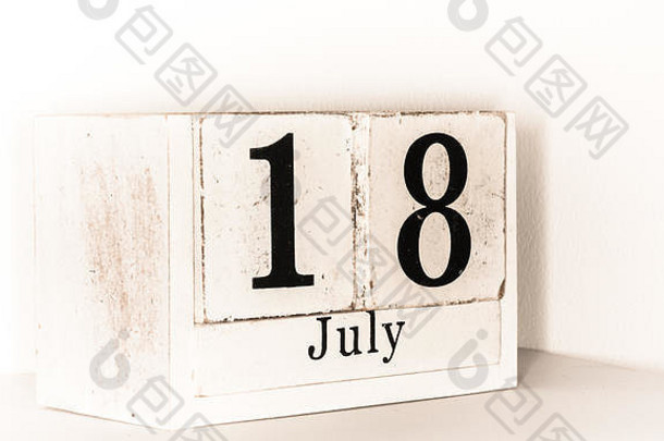 七月十八日-夏季月历