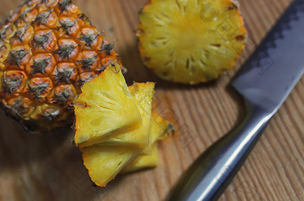 菠萝切片刀