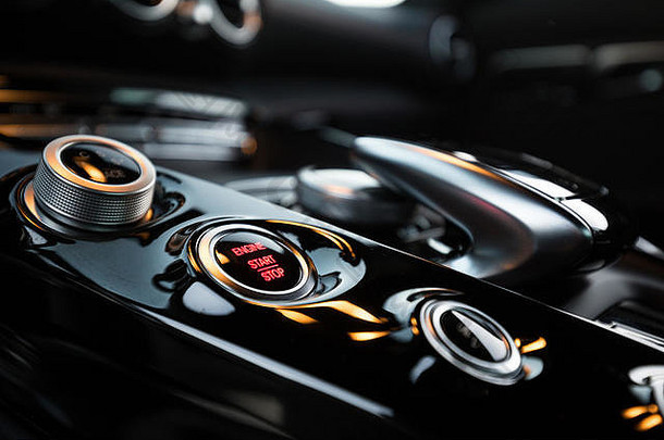 2016梅赛德斯AMG GTS