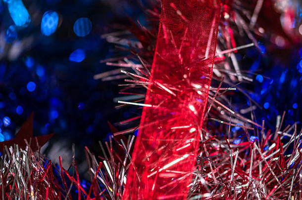 圣诞节装饰饰品圣诞节作文模糊灯背景色彩斑斓的圣诞节加兰