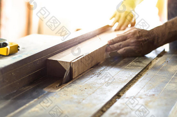 卡彭特工具木表格锯末切割木板材