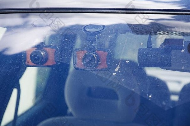 指示板相机安装脏前面挡风玻璃车相机dvr破折号有点安全路事故视图车