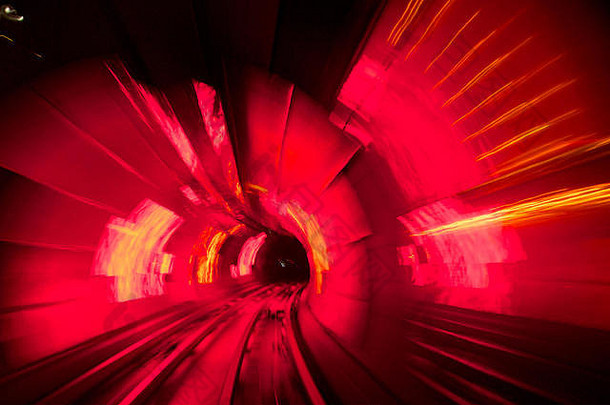 令人惊异的摘要颜色火车河隧道上海中国
