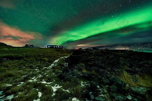 极光北欧化工Hvalfjordur海滩冰岛