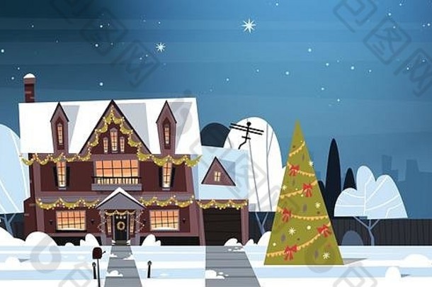 冬季郊区小镇用装饰过的松树、圣诞快乐和新年快乐的概念在房屋上观赏雪