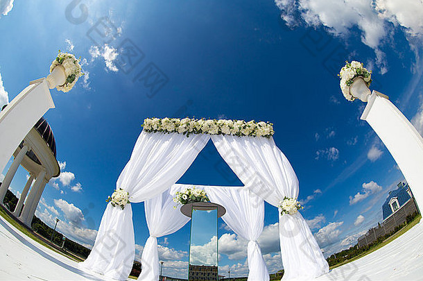 婚礼花装饰弧